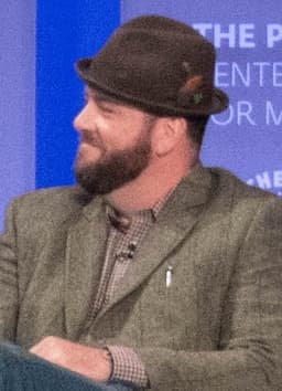 Chris Sullivan